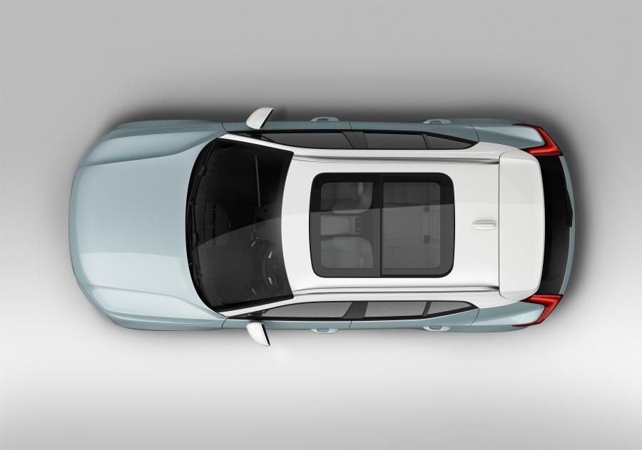  Volvo XC40 T5 2017 года  (WW) (фото 2 из 33)
